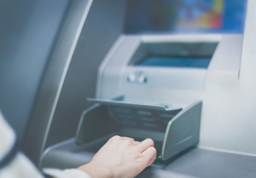 Cách rút tiền ATM đơn giản, bảo mật không lo bị nuốt thẻ