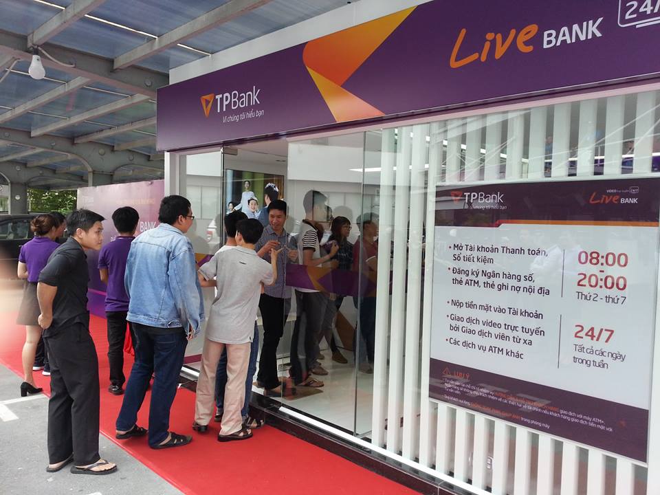 TPBank chiến lược nộp tiền dễ cùng Livebank