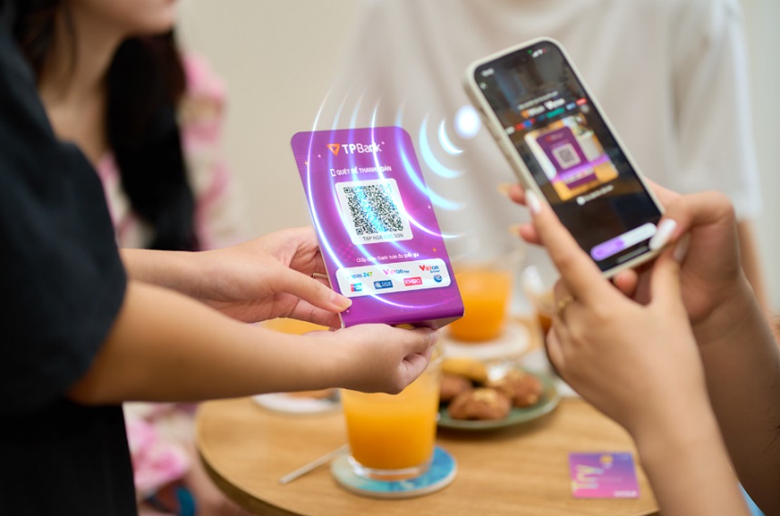No need for bulky card readers, complicated e-wallets, or constantly ...
