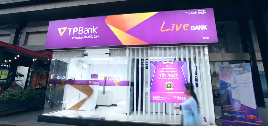 LiveBank